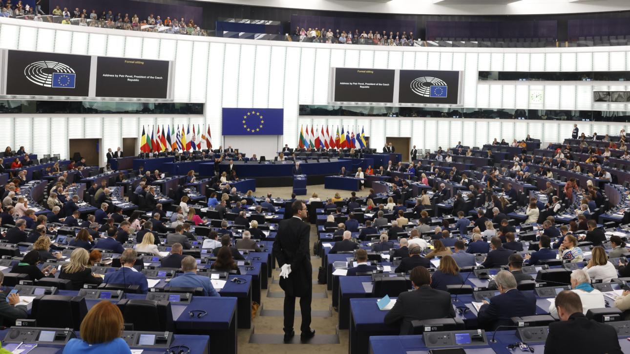 Αυστηροί τόνοι της ΕΕ στη Τουρκία: Αναστρέψτε επειγόντως την δημοκρατική οπισθοδρόμηση 