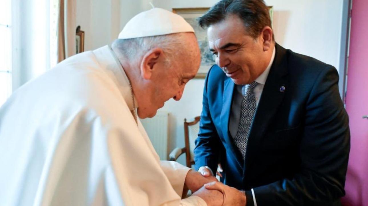 Συνάντηση Σχοινά με Πάπα Φραγκίσκο, για μεταναστευτικό και Μεσόγειο