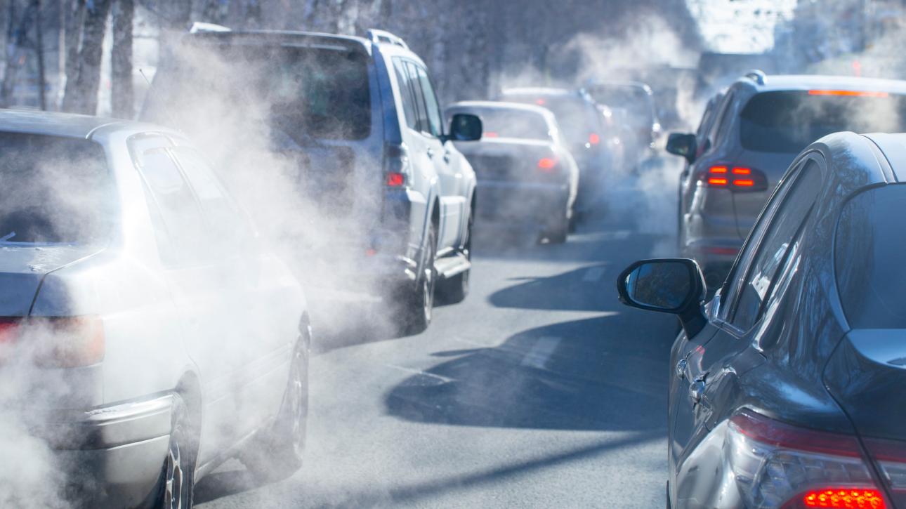 Οι Υπουργοί περιβάλλοντος ΕΕ αποφάσισαν: Μόνο αυτοκίνητα με μηδενικές εκπομπές από το 2035 -Συζητούσαν 16 ώρες