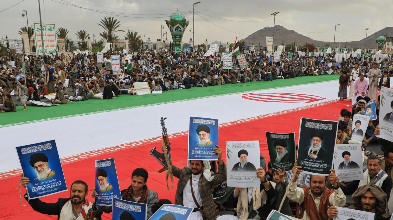 Κομισιόν για Χούθι: «Μεγάλος κίνδυνος να εμπλέξουν την Υεμένη στον πόλεμο - Ο κίνδυνος κλιμάκωσης είναι σαφής»