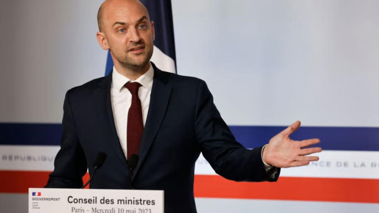 Γαλλία: Ο υπουργός Ψηφιακής Μετάβασης απειλεί με αποκλεισμό το twitter από την ΕΕ