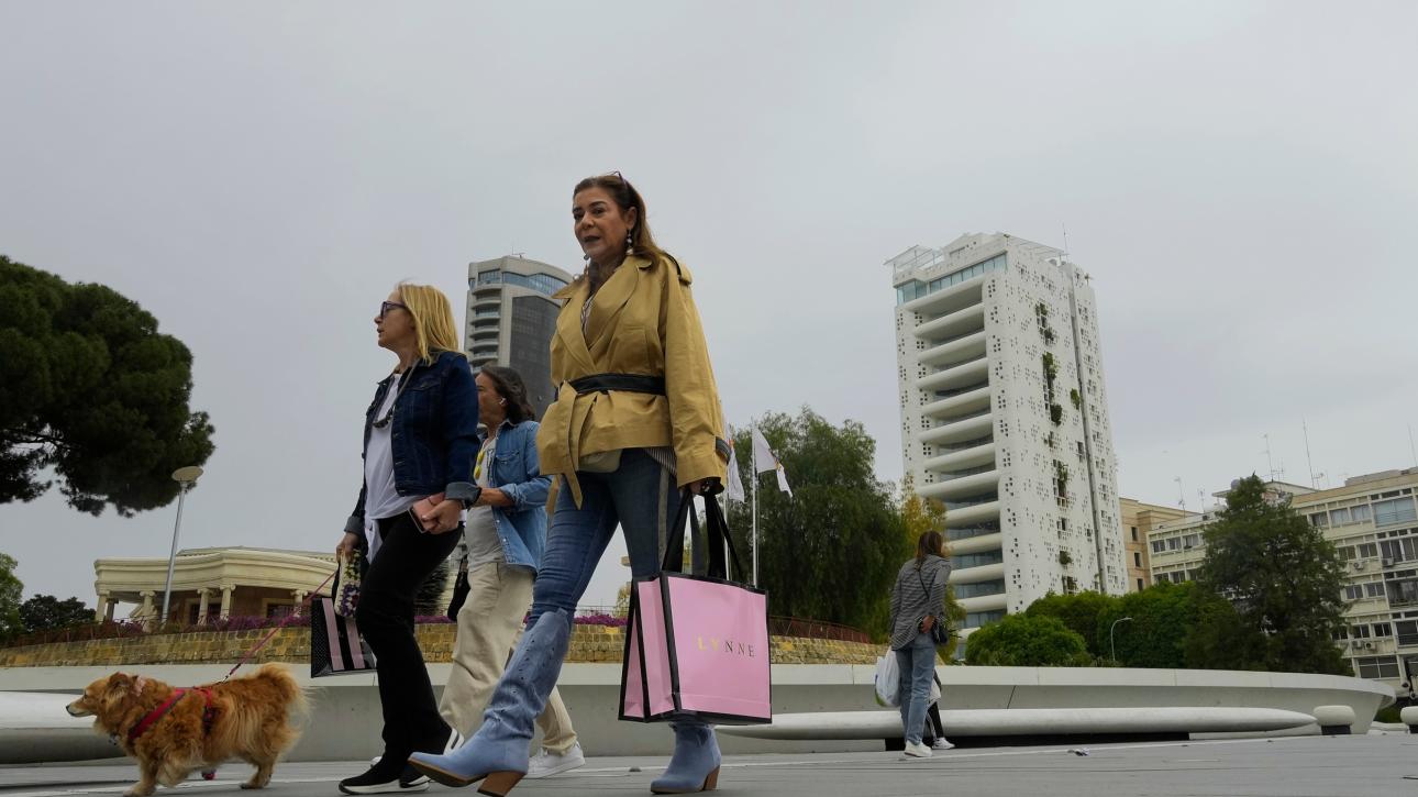 Eurostat: Η Κύπρος είναι η μόνη χώρα της ΕΕ όπου τα κορίτσια ξεπερνούν τα αγόρια στη συγγραφή κώδικα σε γλώσσα προγραμματισμού