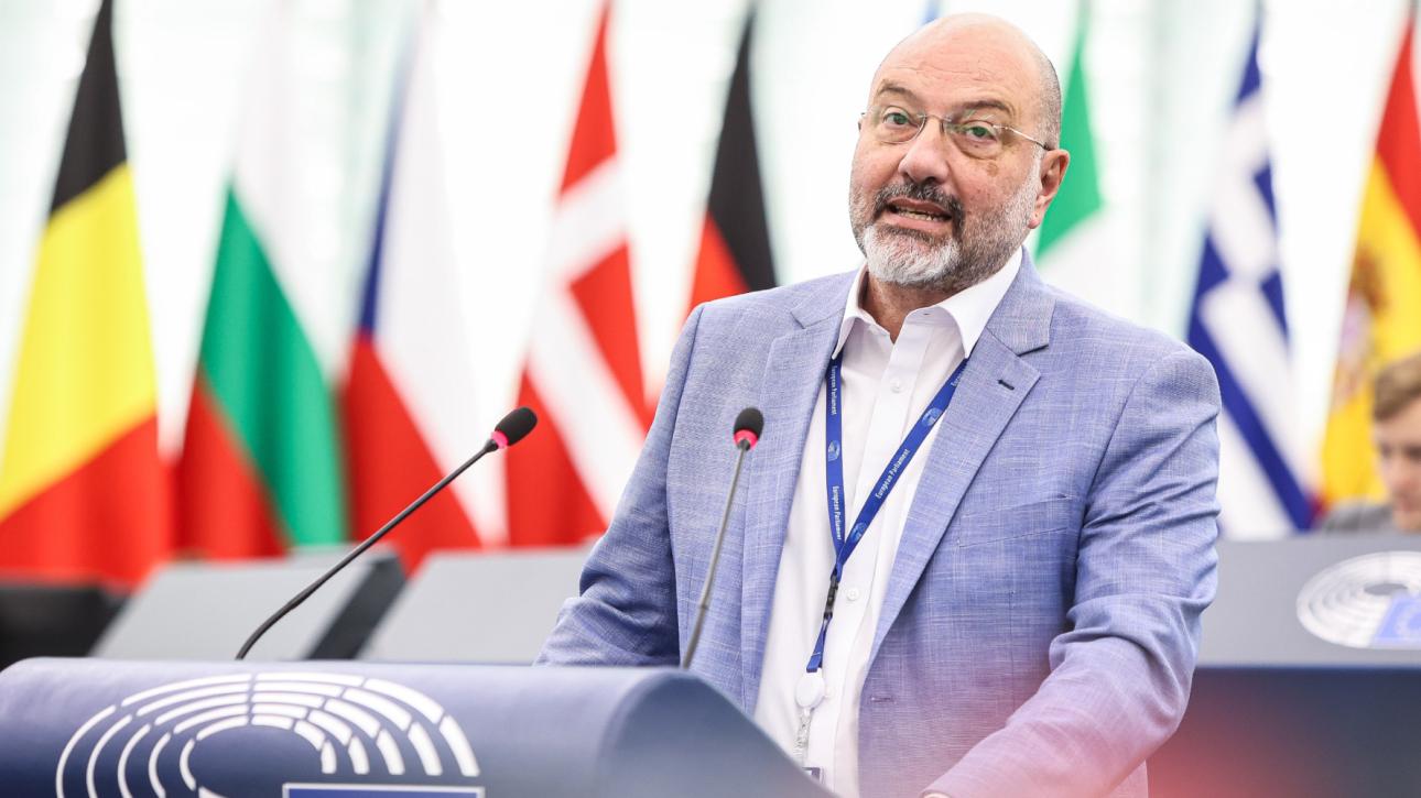 Σάκης Αρναούτογλου: Η Ελλάδα χάνει έδαφος στην ευρωπαϊκή κούρσα του πράσινου υδρογόνου